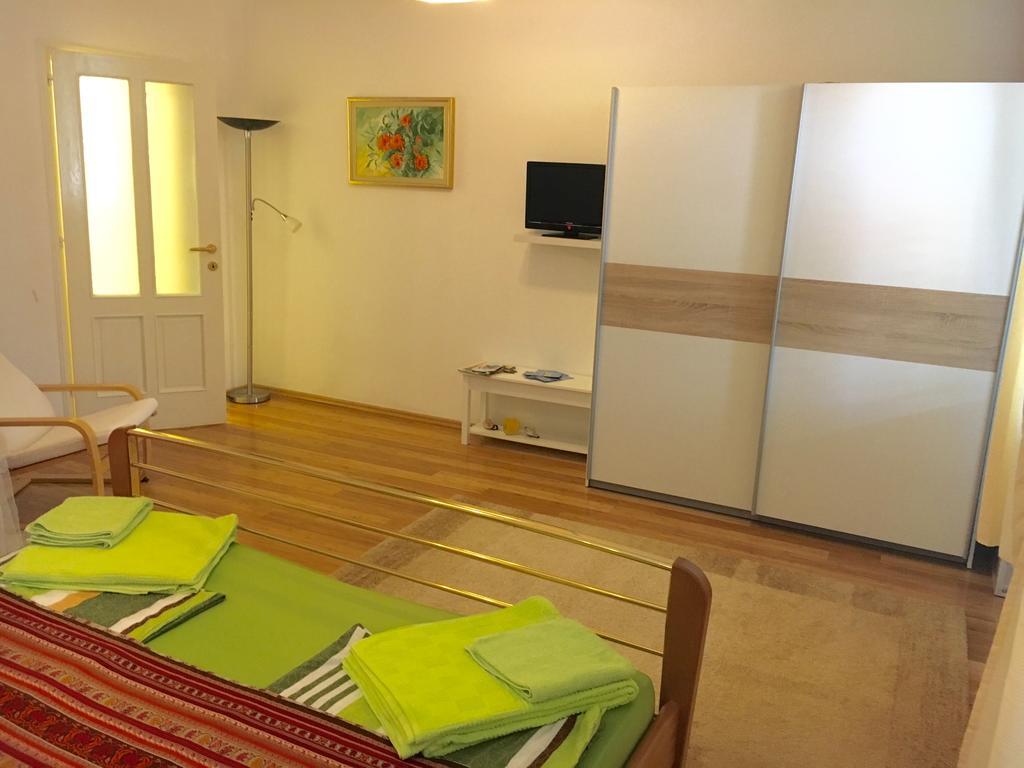 Ana Apartment Pula Zewnętrze zdjęcie