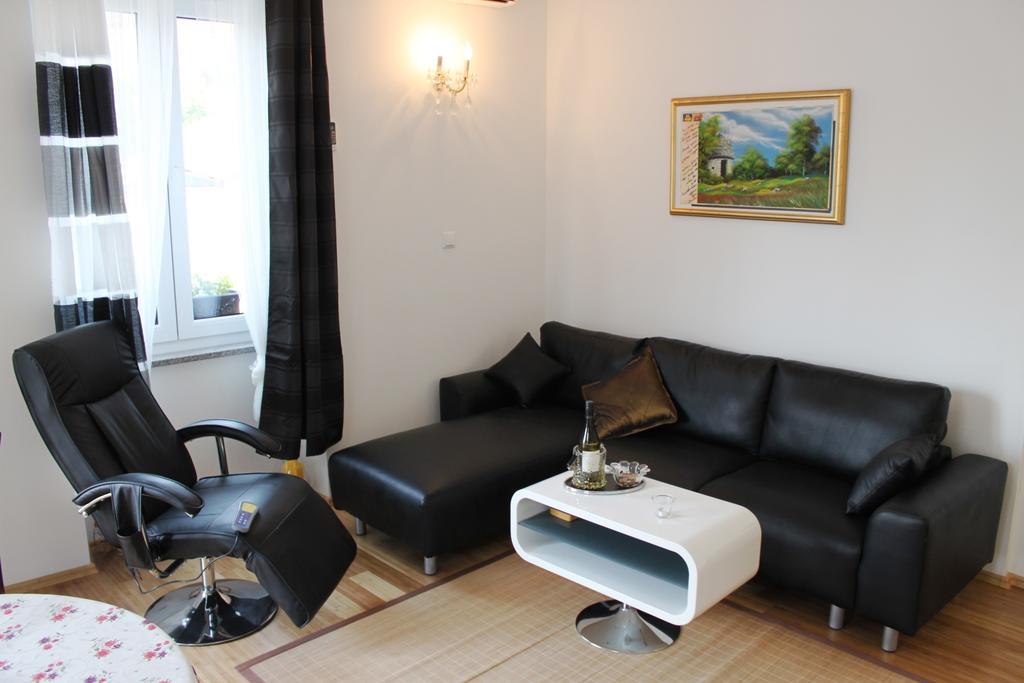 Ana Apartment Pula Pokój zdjęcie
